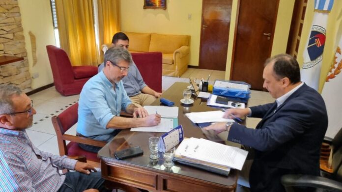 Acuerdo entre el sepapys y la UNT FRT